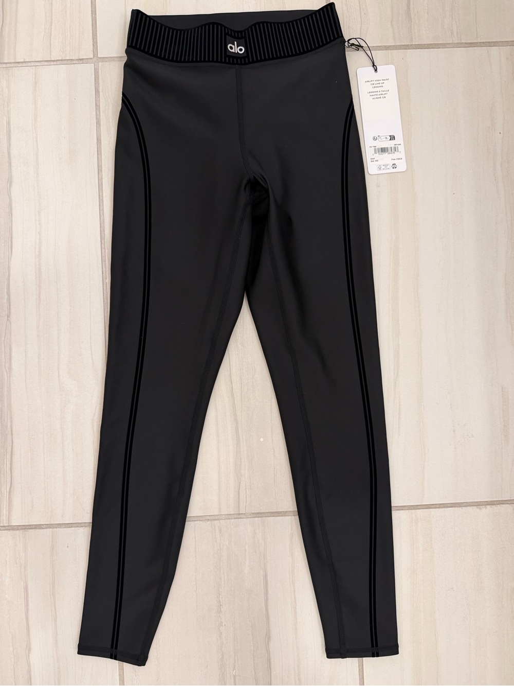 ALO Yoga Airlift High Waist 7/8 Line Up Legging